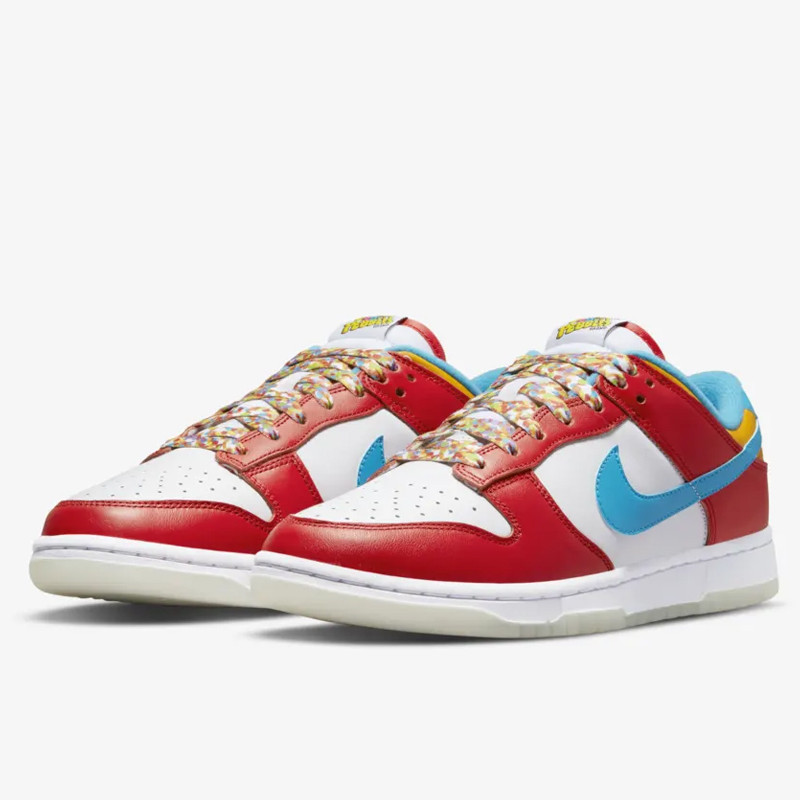 SEPATU SNEAKERS NIKE LeBron James x Dunk Low Fruity Pebbles