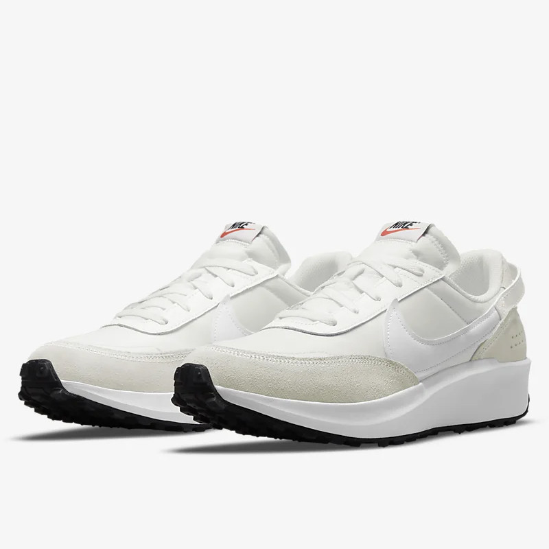 SEPATU SNEAKERS NIKE Waffle Debut