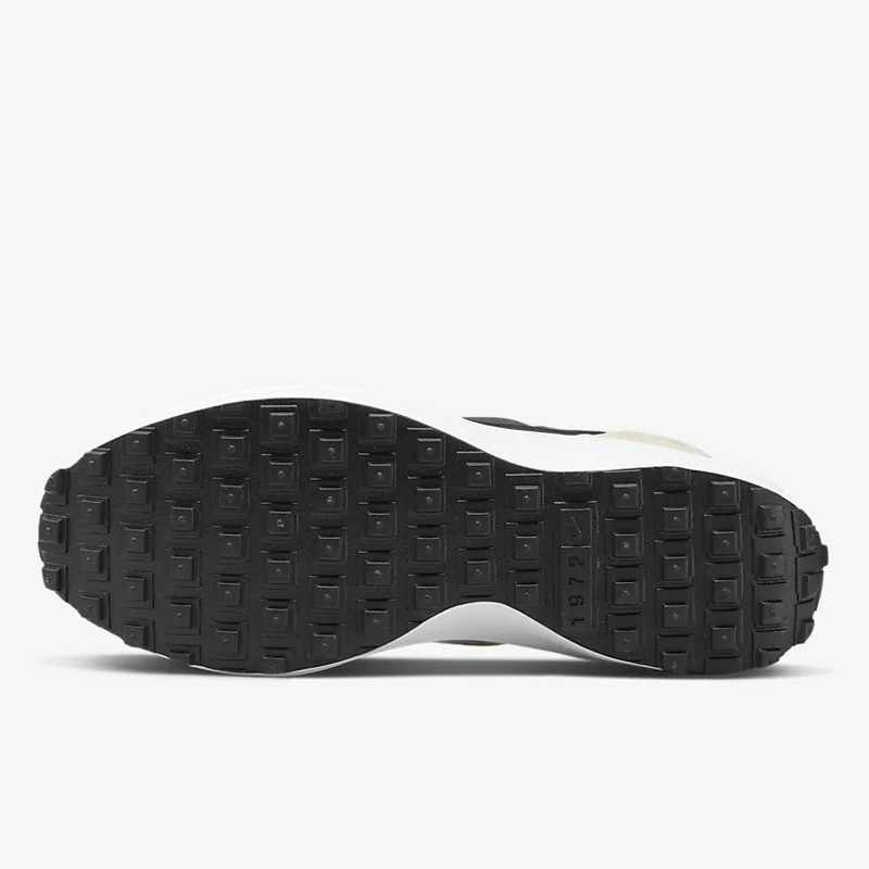SEPATU SNEAKERS NIKE Wmns Waffle Debut