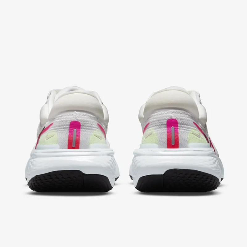 Wmns ZoomX Invincible Flyknit foto 4