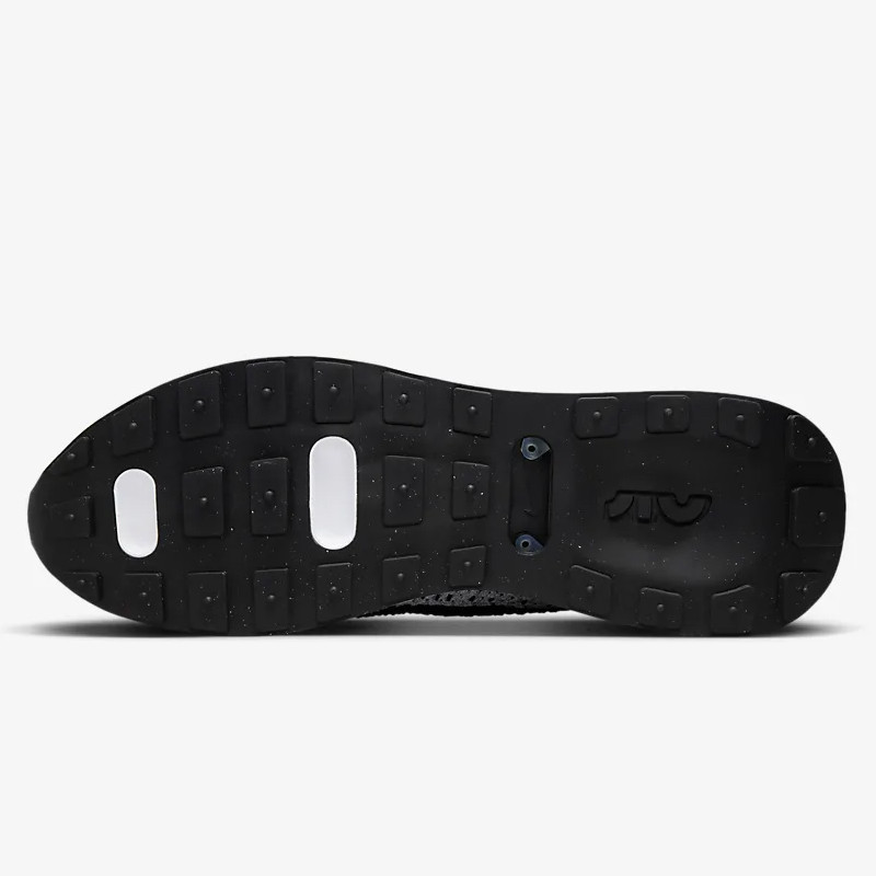 SEPATU SNEAKERS NIKE Air Max Flyknit Racer