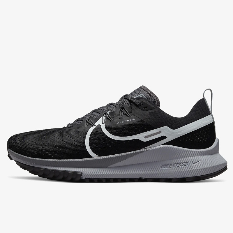 SEPATU TRAIL NIKE React Pegasus Trail 4