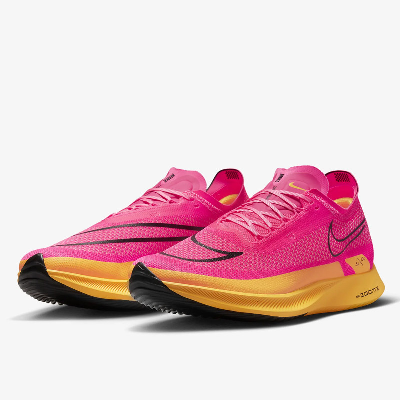 SEPATU LARI NIKE ZoomX Streakfly