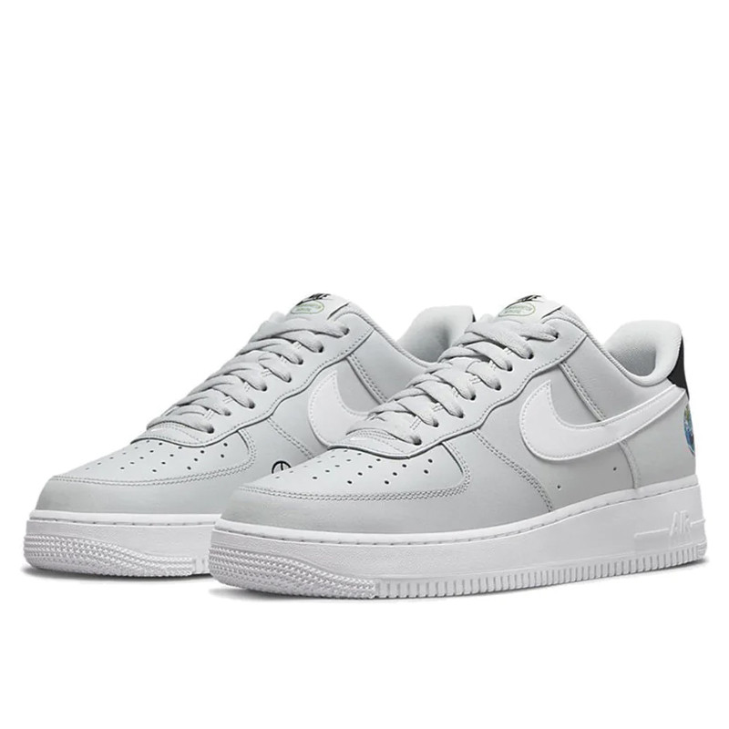 SEPATU SNEAKERS NIKE Air Force 1 Low Have a Nike Day Earth