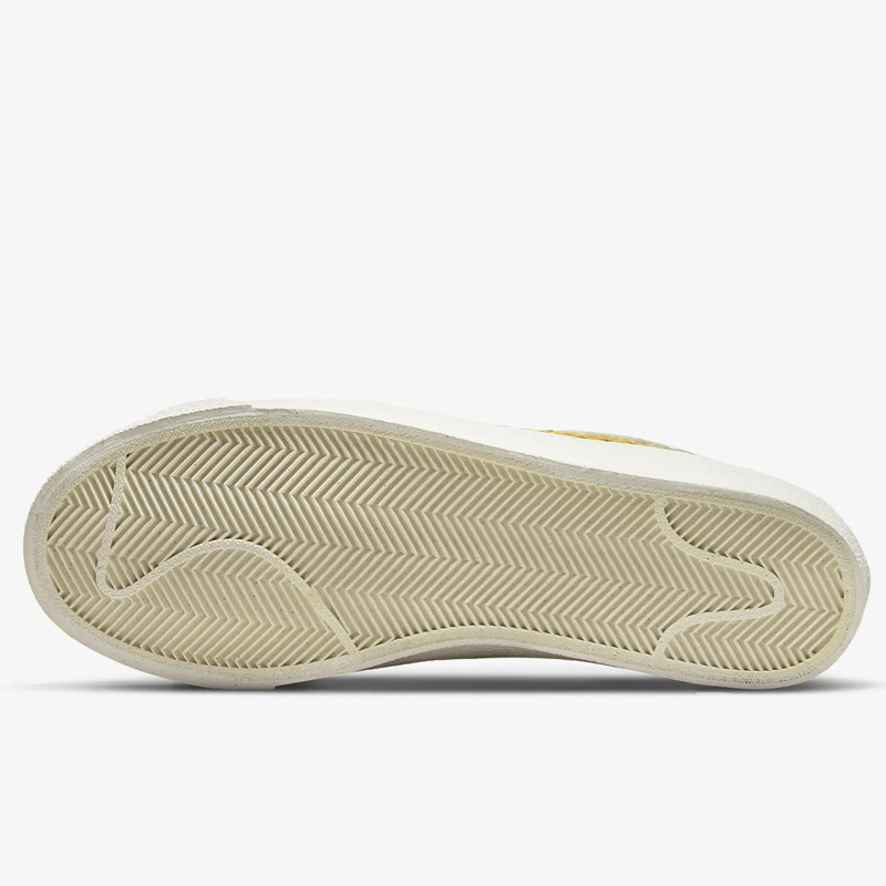 Blazer Low '77 SE Next Nature foto 4