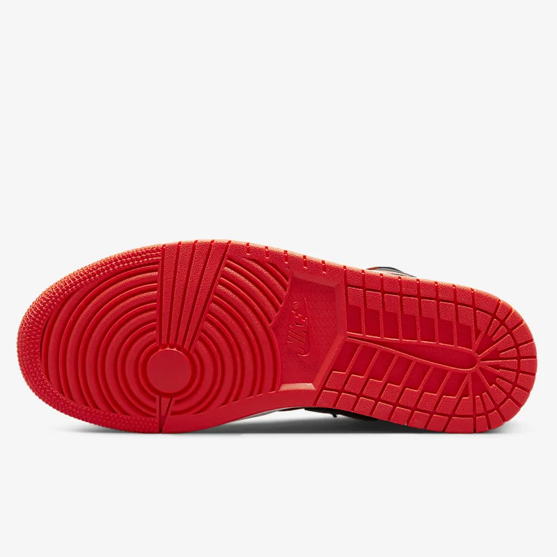 wmns aj 1 Low SE foto 3