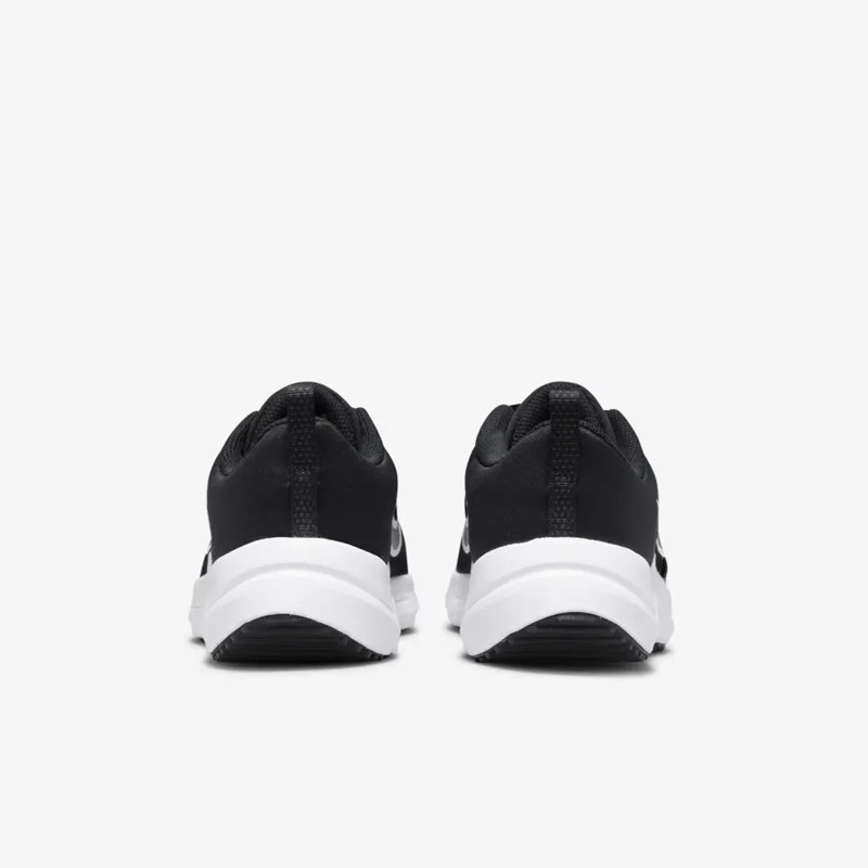 SEPATU LARI NIKE Downshifter 12 GS