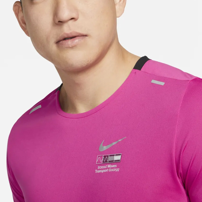 Dri-FIT Wild Run Rise 365 Tee foto 4