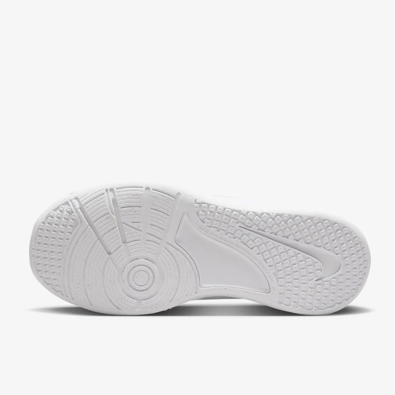 SEPATU BASKET NIKE Omni Multi-Court GS
