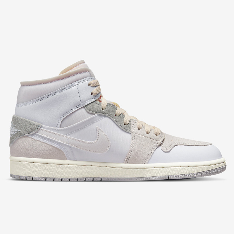 SEPATU SNEAKERS AIR JORDAN AJ 1 Mid Inside Out