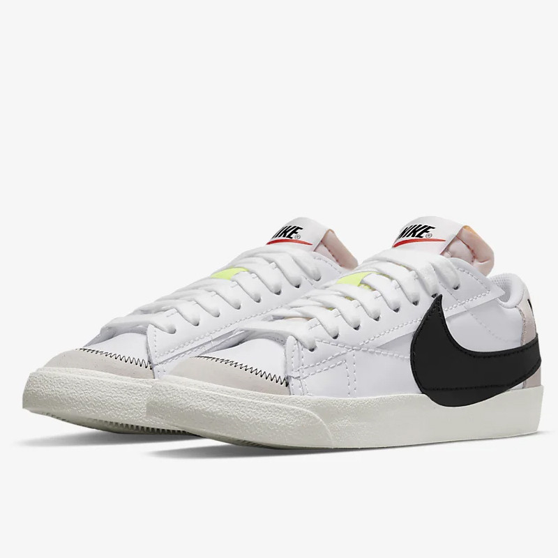 SEPATU SNEAKERS NIKE Blazer Low '77 Jumbo