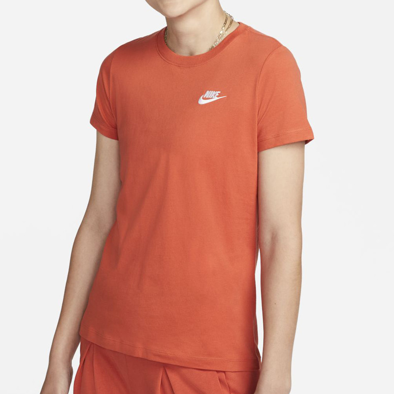 BAJU TRAINING NIKE Wmns Sportswear Club Tee