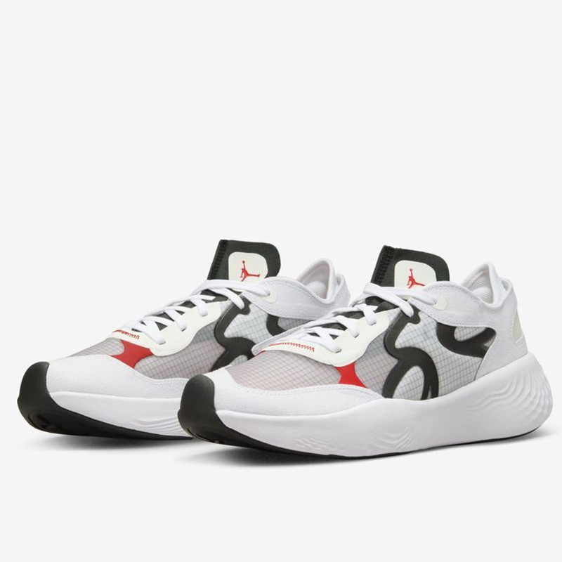 SEPATU SNEAKERS AIR JORDAN Delta 3 Low