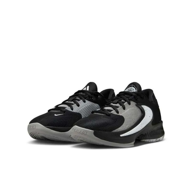 SEPATU BASKET NIKE Zoom Freak 4 GS Cookies & Cream