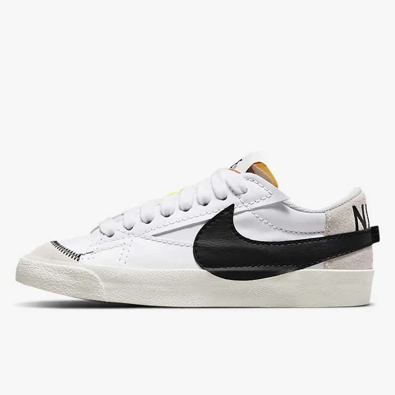 SEPATU SNEAKERS NIKE Wmns Blazer Low '77 Jumbo