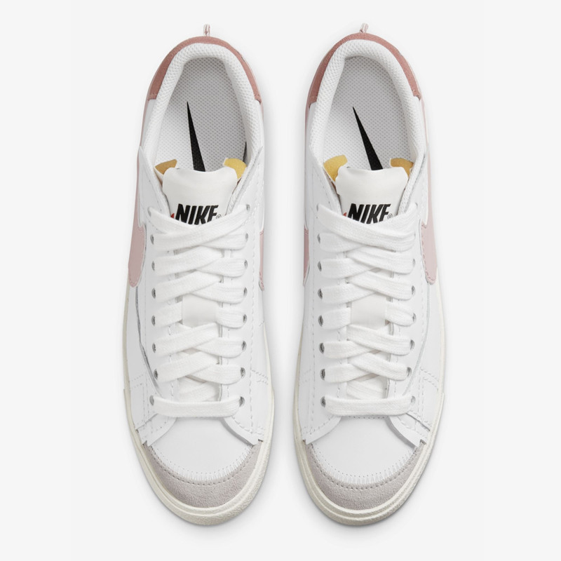 SEPATU SNEAKERS NIKE Wmns Blazer Low '77 Jumbo