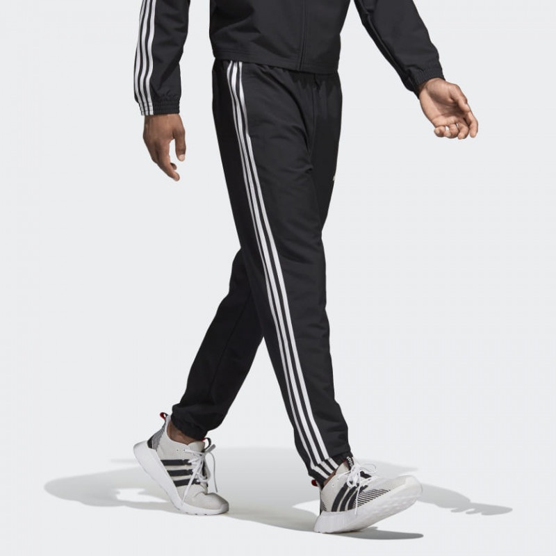 CELANA TRAINING ADIDAS Essentials 3-Stripes Wind Pants