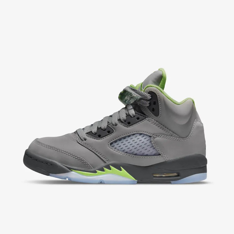 SEPATU BASKET AIR JORDAN AJ 5 Retro GS