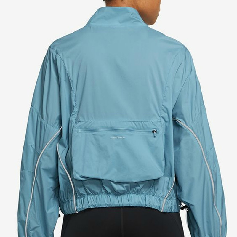 BAJU LARI NIKE Wmns Windbreaker Run Division Jacket