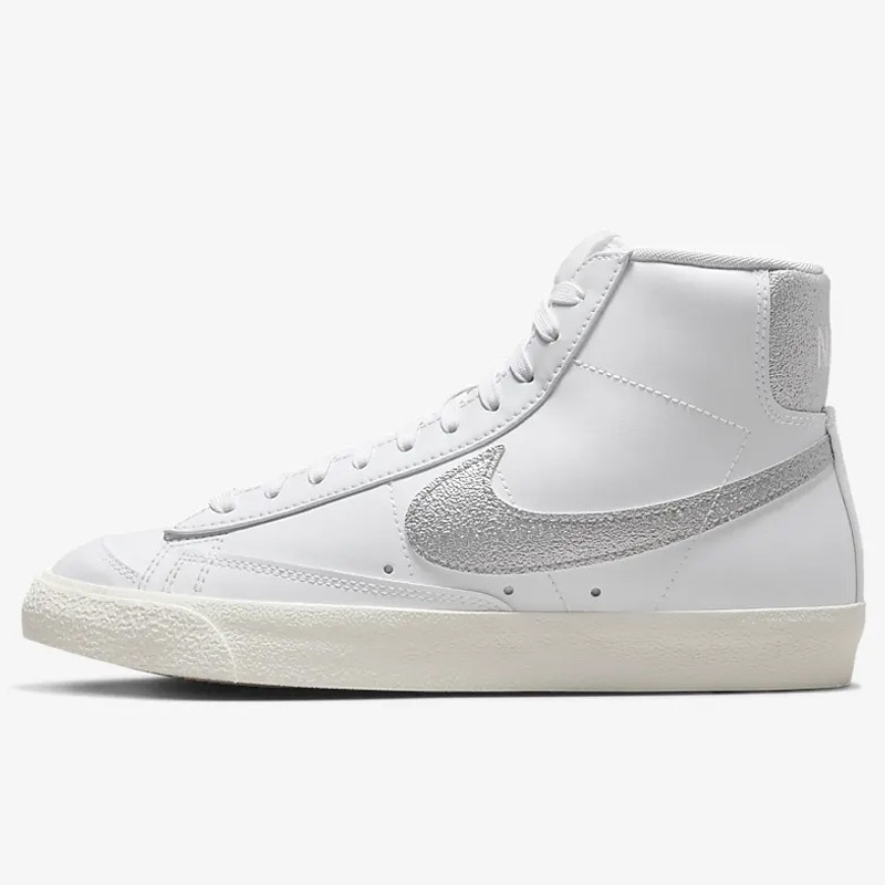 SEPATU SNEAKERS NIKE Wmns Blazer Mid '77 ESS