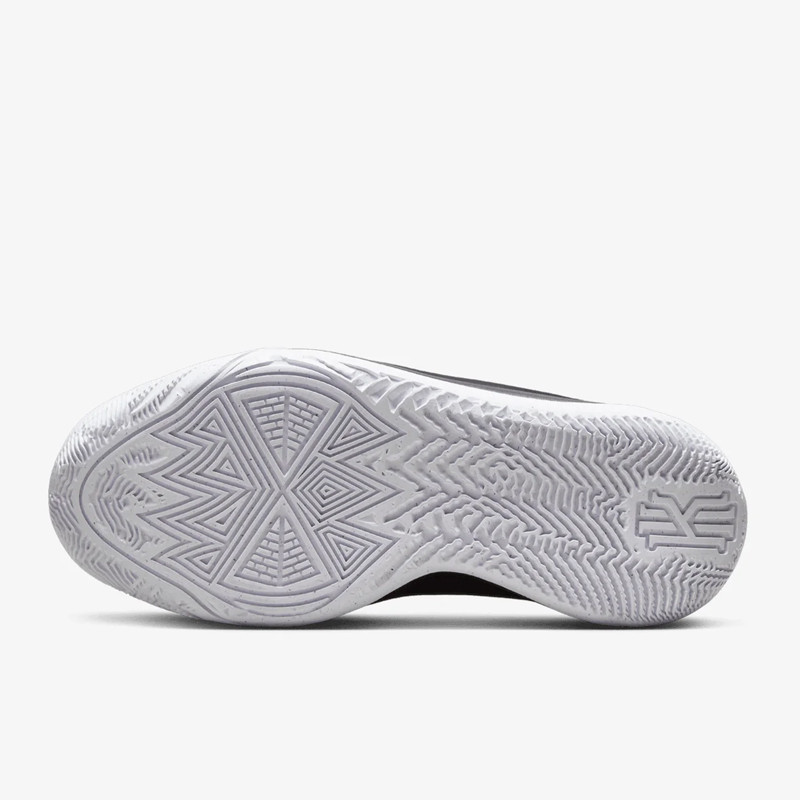 SEPATU BASKET NIKE Kyrie Flytrap 6 GS