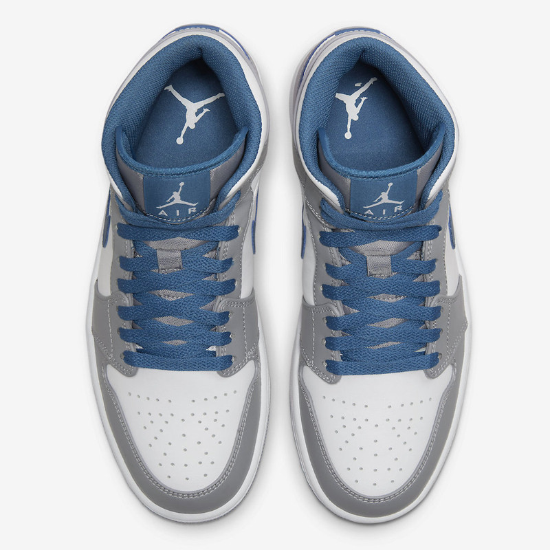 SEPATU BASKET AIR JORDAN AJ 1 Mid