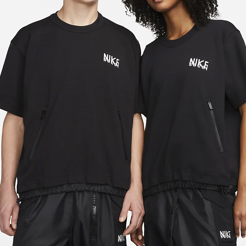 BAJU SNEAKERS NIKE x Sacai NRG Logo Tee