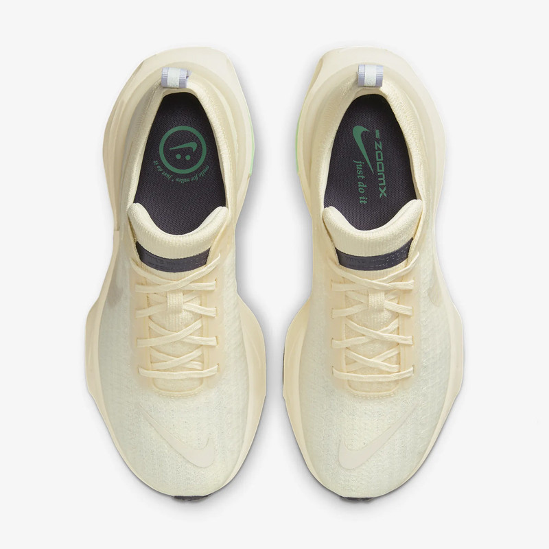 SEPATU LARI NIKE ZOOMX INVINCIBLE RUN FLYKNIT 3