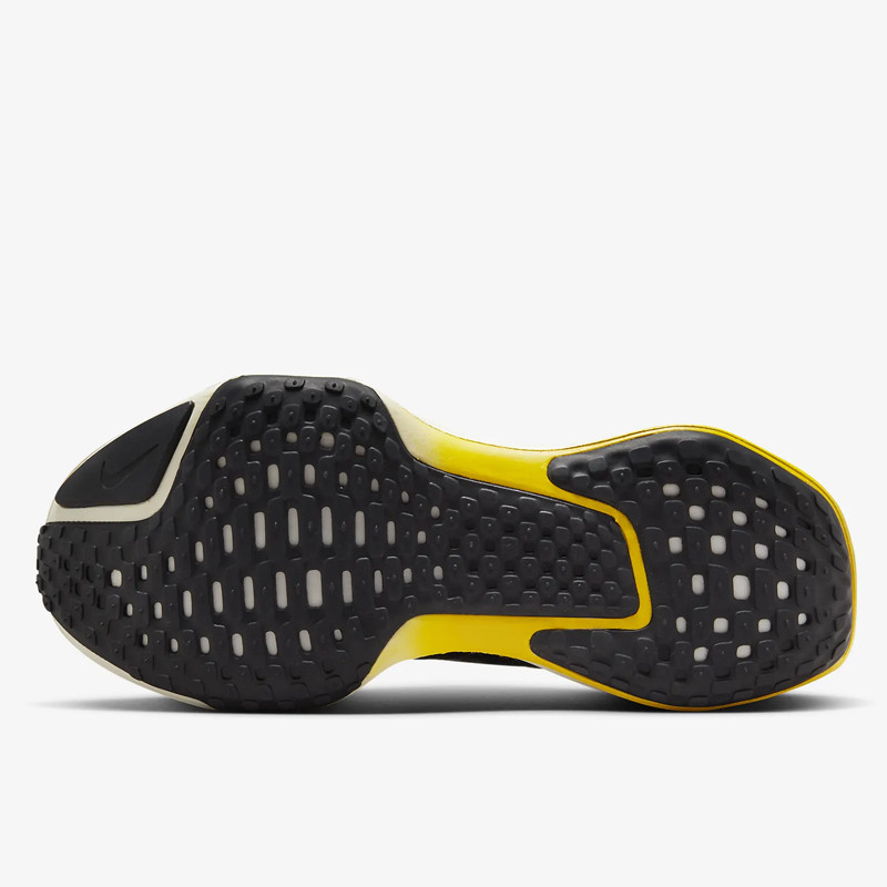 SEPATU LARI NIKE Wmns Zoomx Invincible Run Flyknit 3