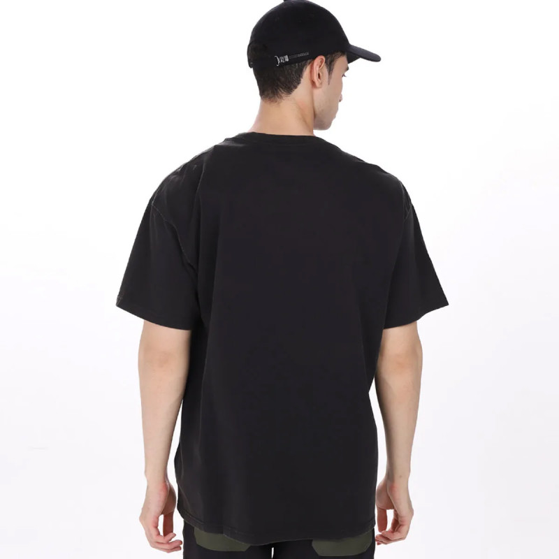 BAJU SNEAKERS NIKE Brooklyn Nets Courtside NBA Tee