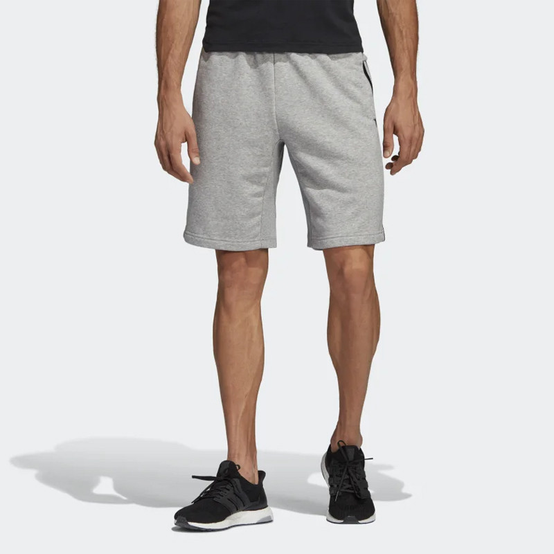 CELANA TRAINING ADIDAS Men Must Have 3 Stripe Short