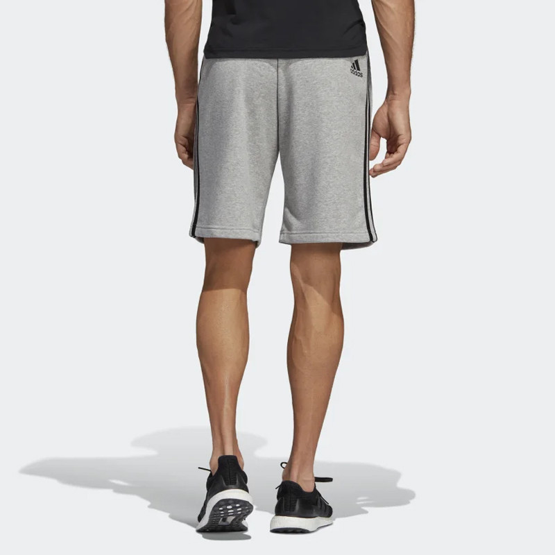 CELANA TRAINING ADIDAS Men Must Have 3 Stripe Short