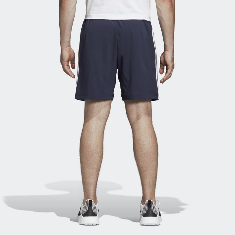 CELANA TRAINING ADIDAS Essentials 3-Stripes Chelsea 7-Inch Shorts