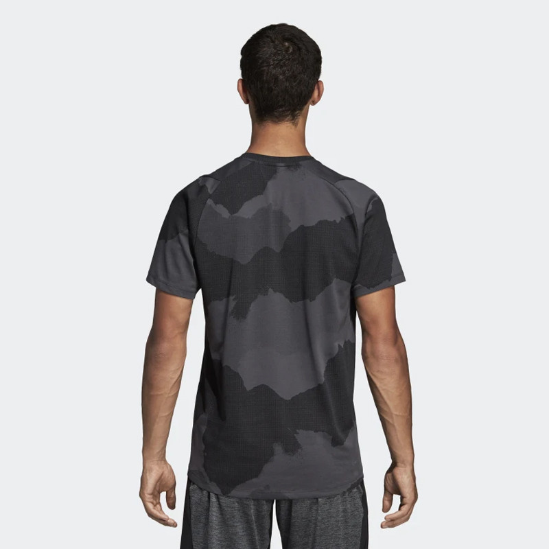 Freelift Tech Camouflage Graphic Tee foto 4
