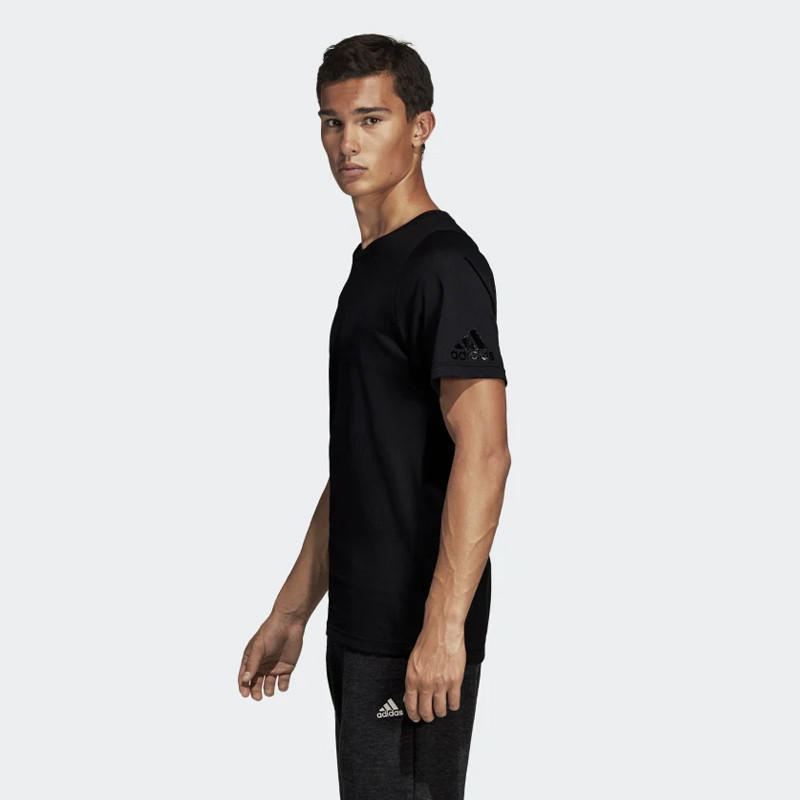 BAJU TRAINING ADIDAS ID Jacquard Tee