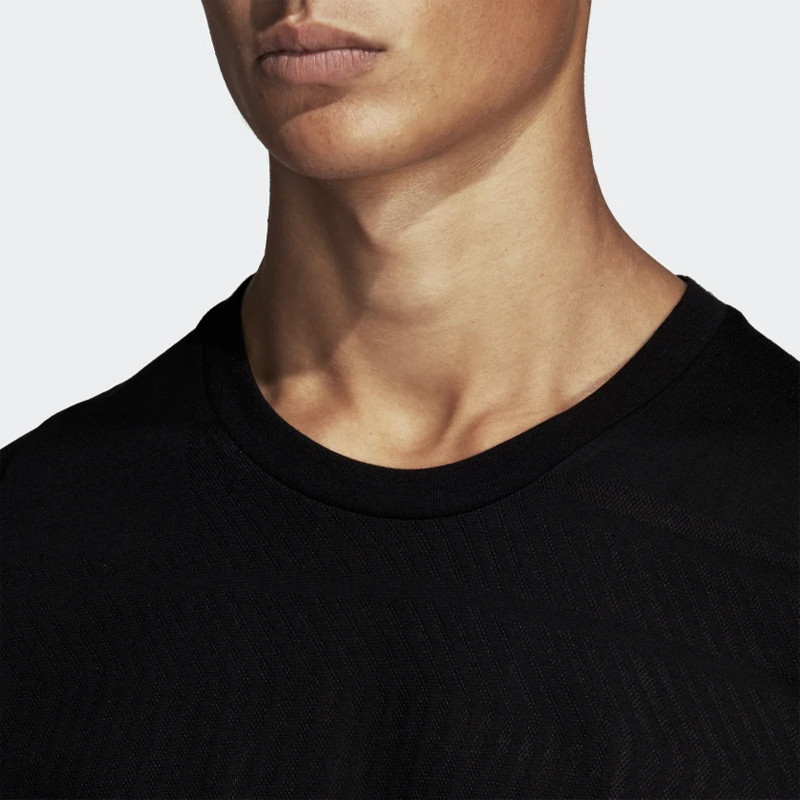 BAJU TRAINING ADIDAS ID Jacquard Tee