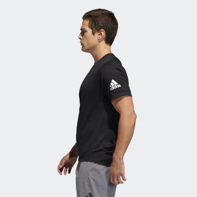 BAJU TRAINING ADIDAS Freelift Sport Ultimate Solid Tee
