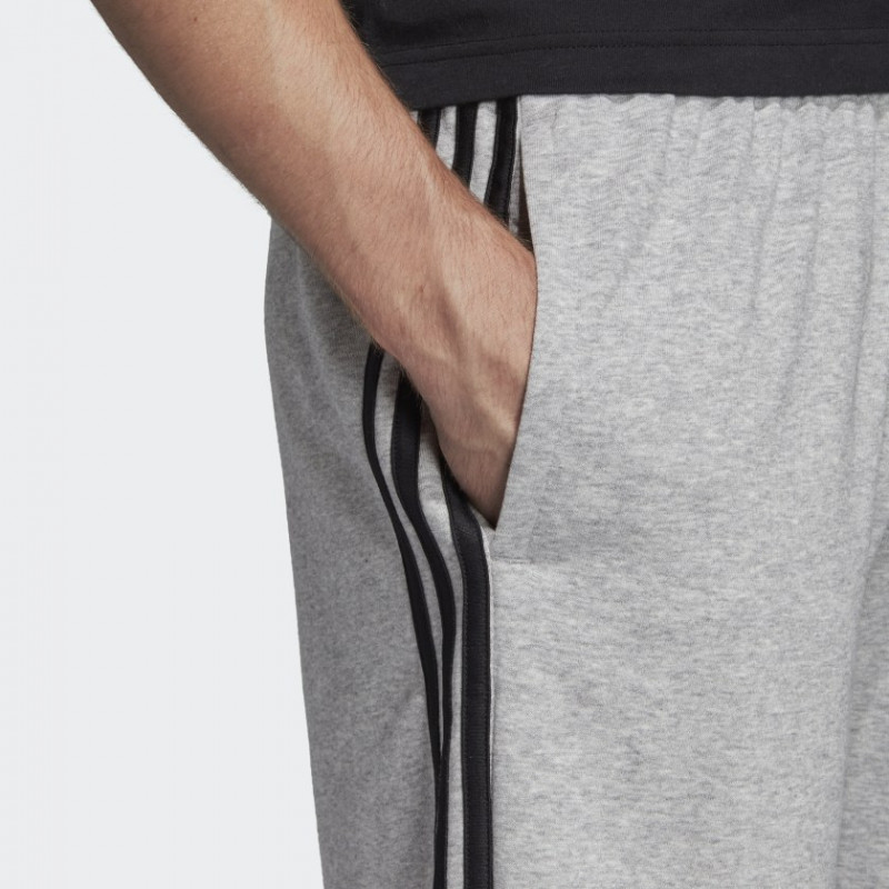 CELANA TRAINING ADIDAS Essentials 3-Stripes French Terry Shorts