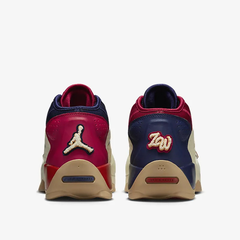 SEPATU BASKET NIKE Zion 2 PF Pelicans