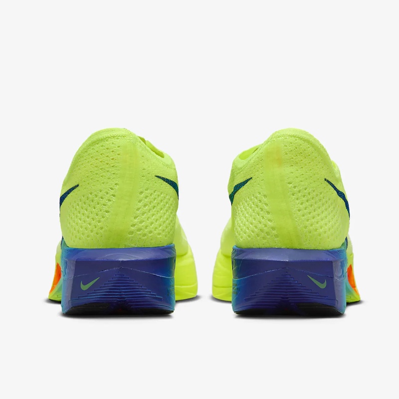 SEPATU LARI NIKE ZoomX VaporFly Next 3 Fast Pack