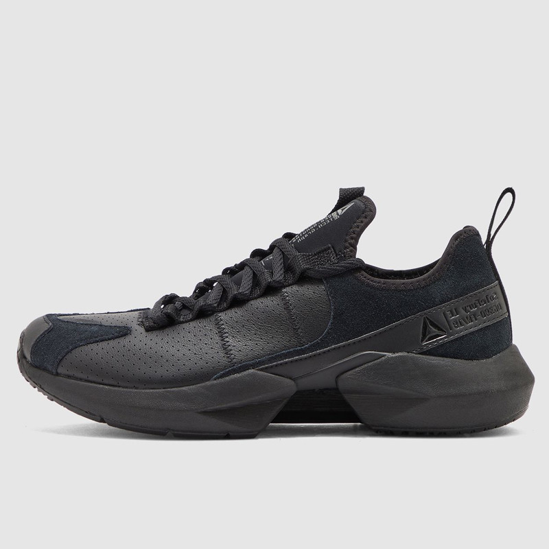 SEPATU LARI REEBOK Sole Fury Le