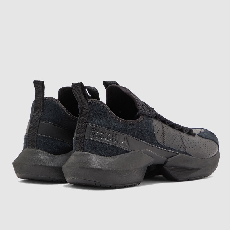 SEPATU LARI REEBOK Sole Fury Le