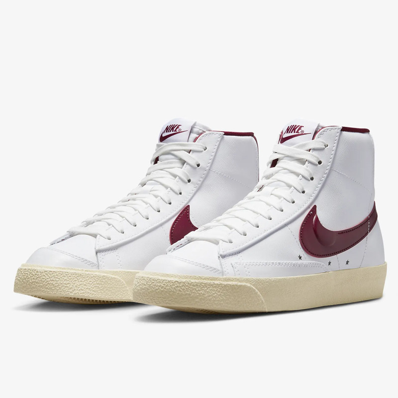 SEPATU SNEAKERS NIKE Wmns Blazer Mid '77 Se