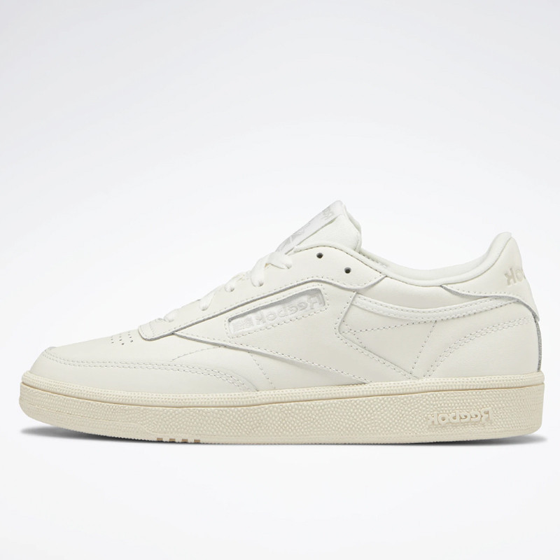 SEPATU SNEAKERS REEBOK Wmns Club C 85