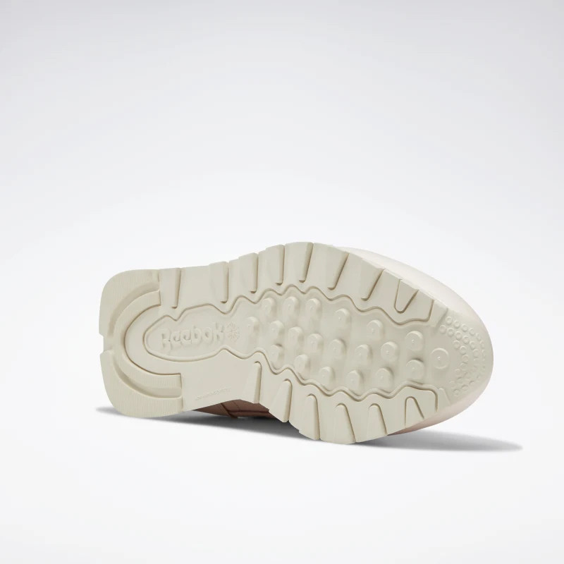 SEPATU SNEAKERS REEBOK Wmns Classic Leather