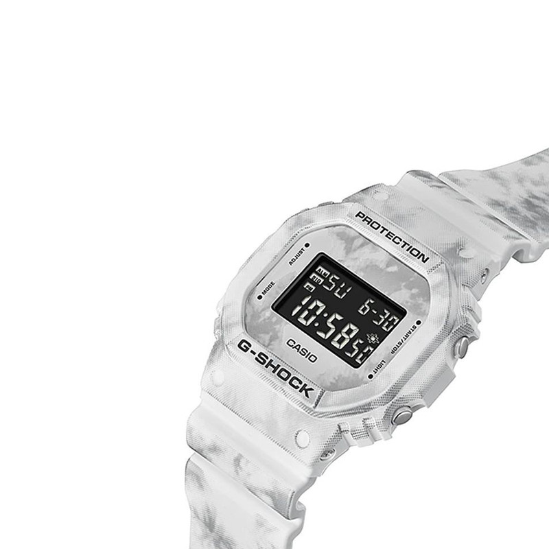 JAM TANGAN  CASIO G-shock Digital Dial Camouflage White Resin Strap