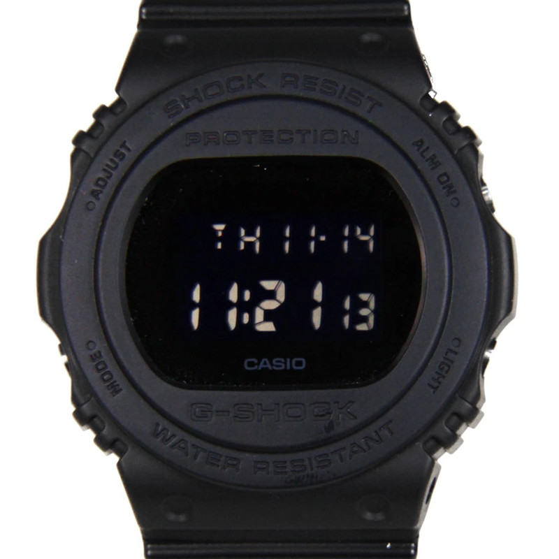 JAM TANGAN  CASIO G-Shock Water Resistant 200M Black Resin Strap