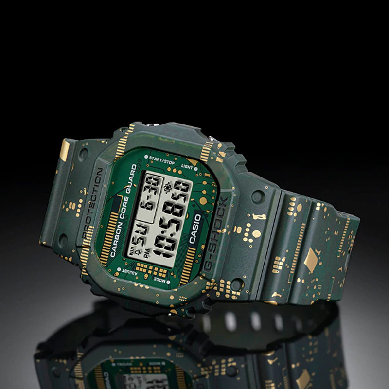 JAM TANGAN  CASIO G-Shock DWE Classic Style Carbon Core Guard Watch