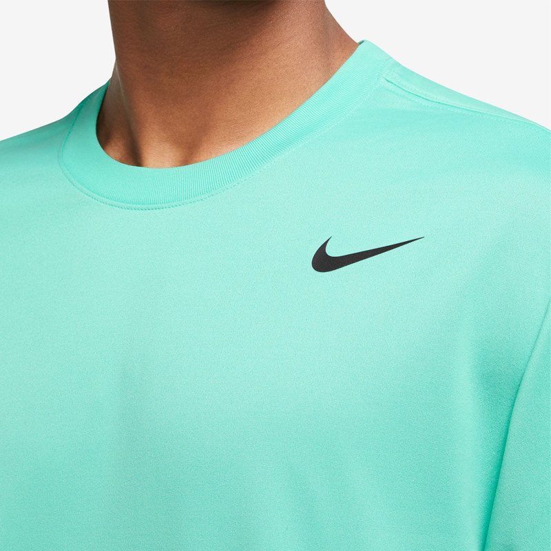 BAJU TRAINING NIKE Dri-FIT Reset Tee