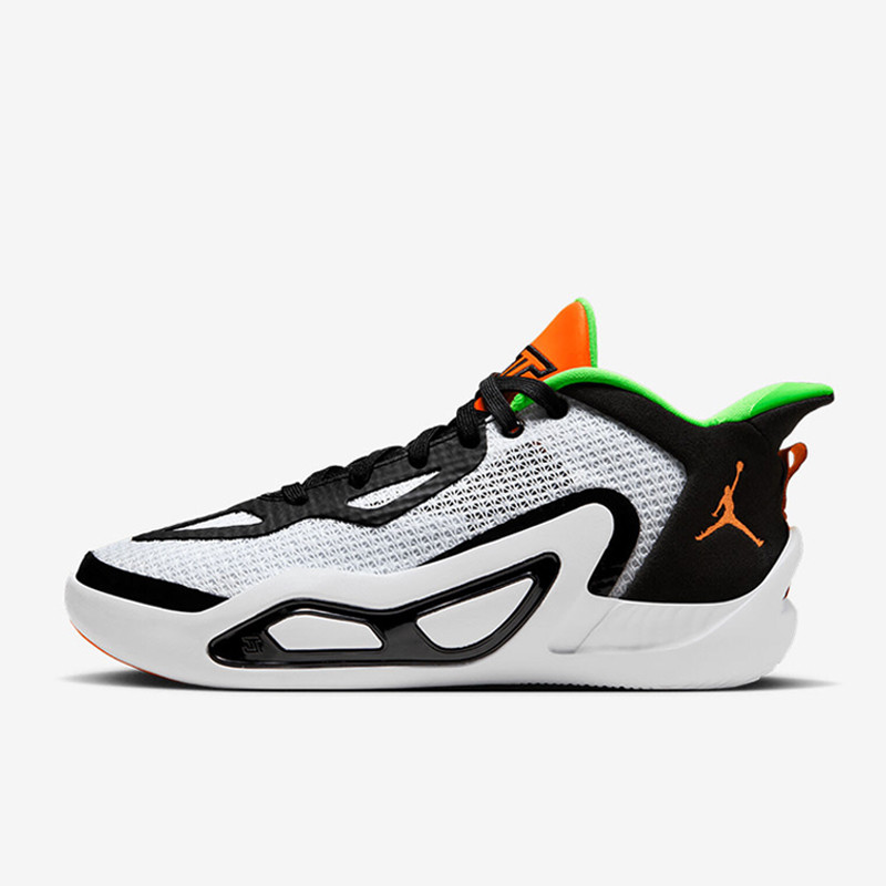 SEPATU BASKET AIR JORDAN Tatum 1 GS